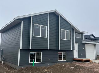 664 Valor Ct, Box Elder, SD 57719