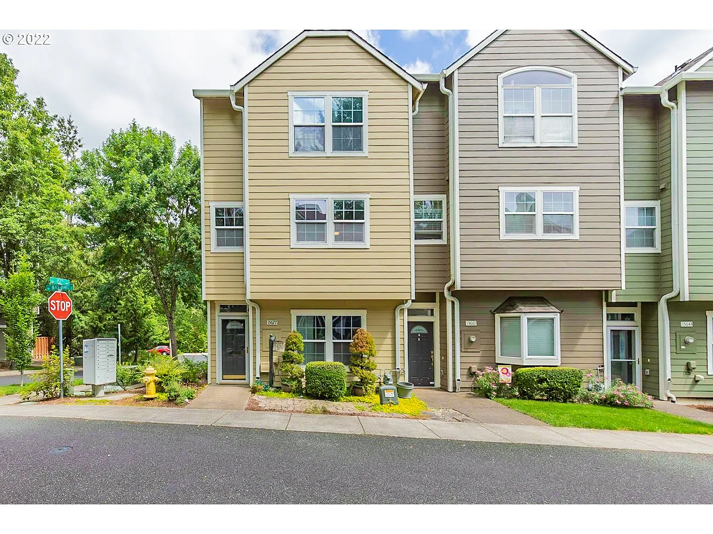 15677 SW Black Quartz St photo 1