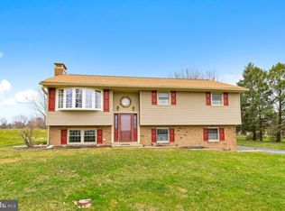 190 Manor Church Rd, Columbia, PA 17512