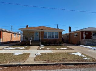 8555 S Komensky Ave, Chicago, IL 60652