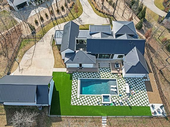 5th image of 3809 Copper Ridge Rd