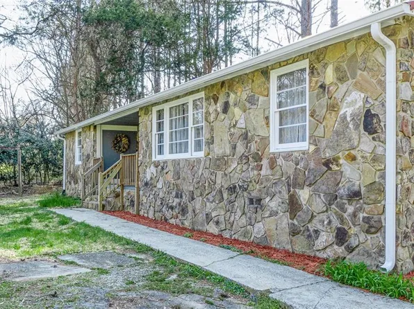 58 Crayton St, Rockmart, GA 30153