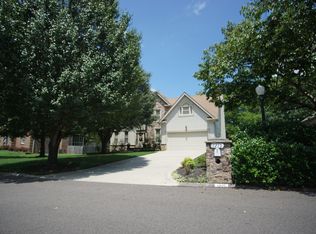 1215 Harper Pl, Knoxville, TN 37922