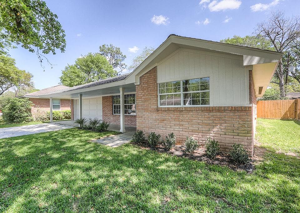 1st image of 10711 Oasis Dr