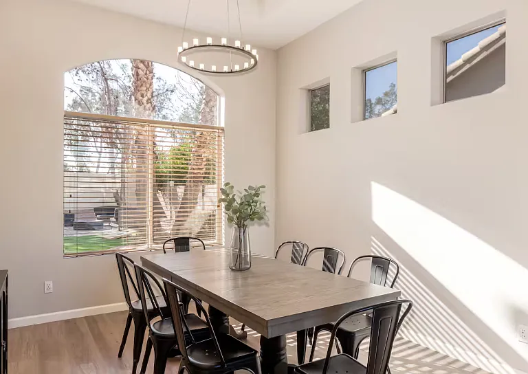 3141 W Laredo St — Photo 17