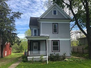 52 Main St, Bloomfield, NY 14469