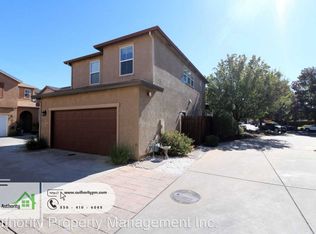 2043 Vienna Way, Redding, CA 96003