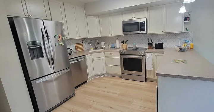 2 bed, $2,890 — Photo 1