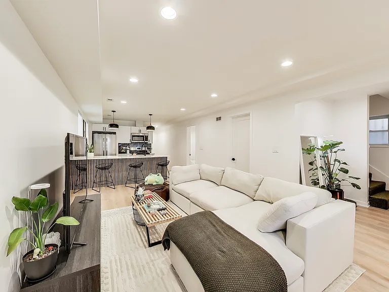2619 N Kimball Ave #G — Photo 1