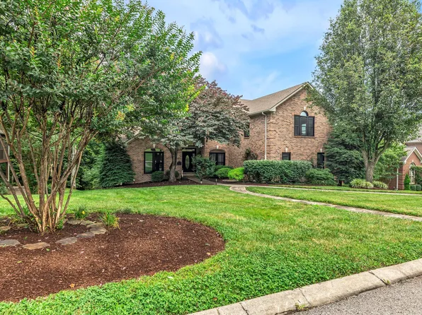 9489 Waterfall Rd, Brentwood, TN 37027