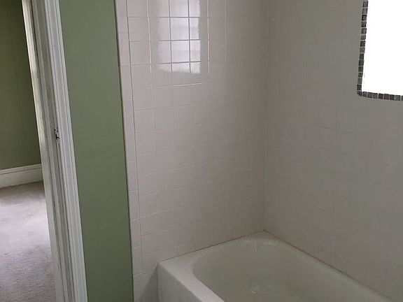 5th image of 645 1/2 Cullum St