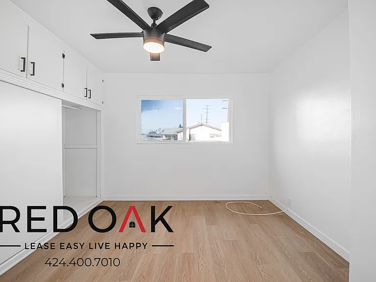 6315 Cherry Ave #4 — Photo 3