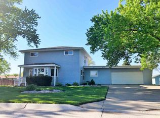 4721 30th St, Columbus, NE 68601