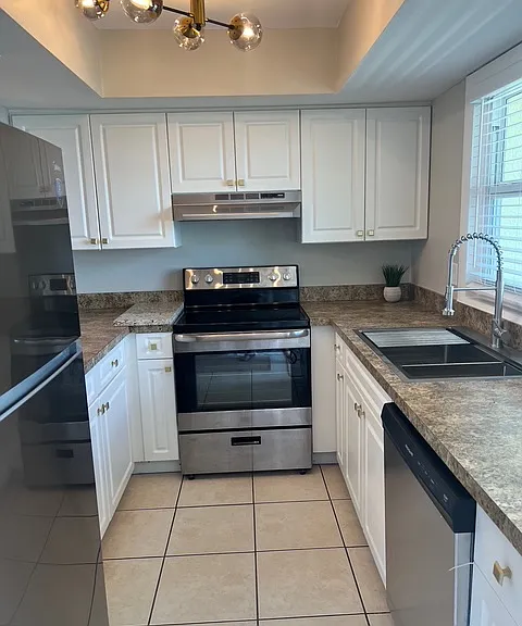 1000 Shorewinds Dr — Photo 19
