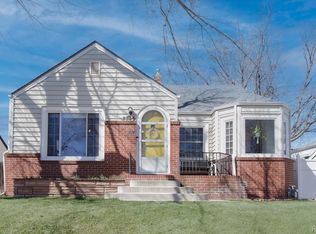 3725 S Lincoln St, Englewood, CO 80113