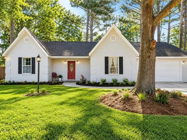 321 Doublegate Dr, Bonaire, GA 31005