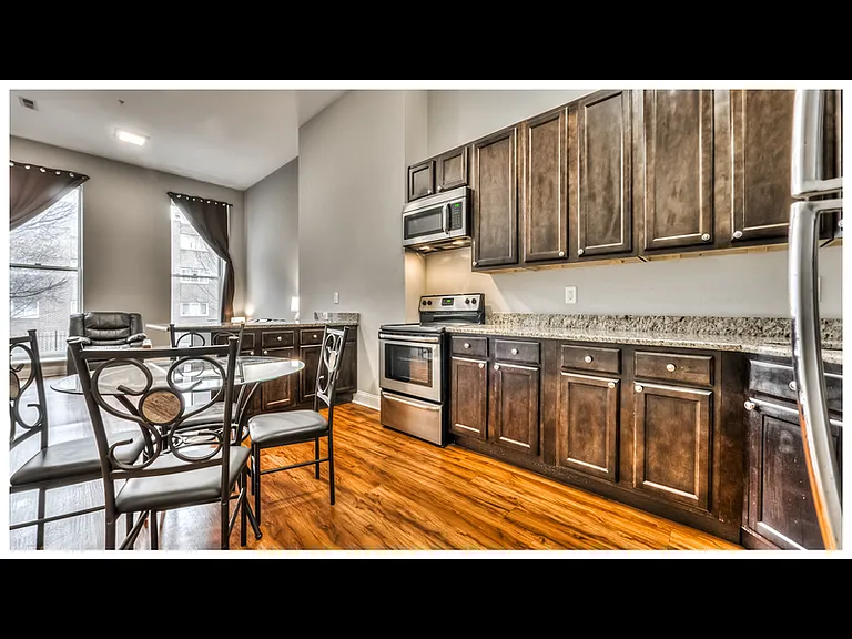 1506 Madison Ave #1 — Photo 10