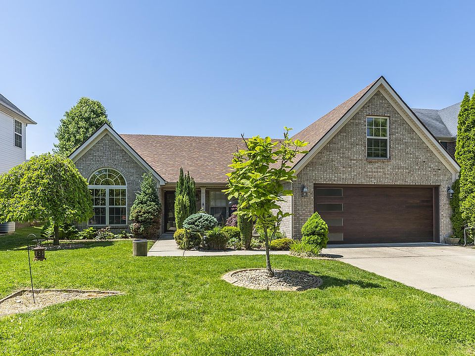 1st image of 776 Maidencane Dr