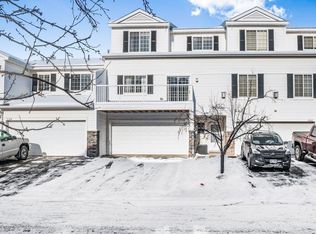 7378 Timber Crest Dr S, Cottage Grove, MN 55016