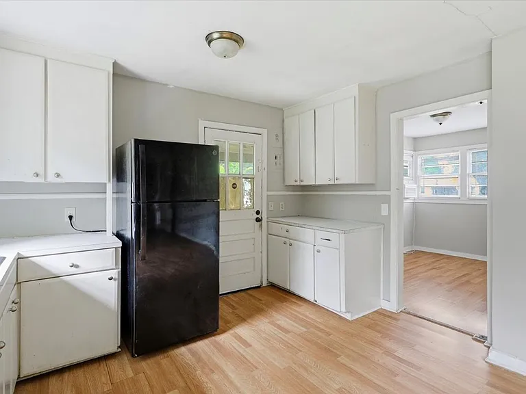 311 Pearl Dr — Photo 15