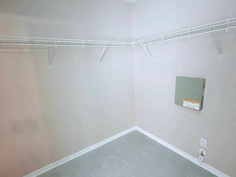 4712 Mapletree Loop — Photo 15