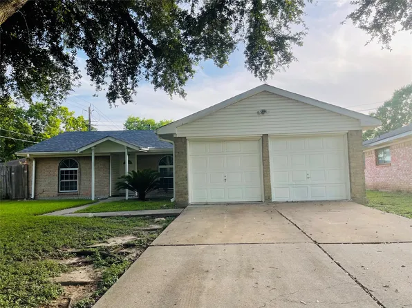 12431 Huntington Field Dr, Houston, TX 77099