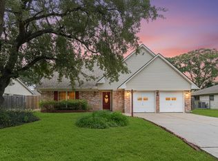 12502 Maxim Dr, Houston, TX 77065