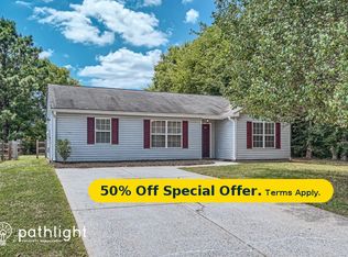 3915 Cornus Ln, Charlotte, NC 28273