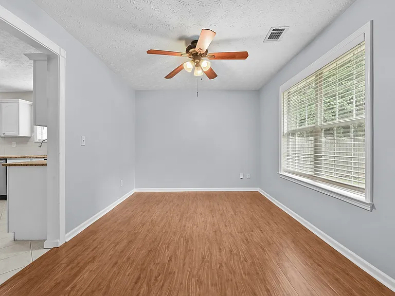 1029 Harbins Pass Dr — Photo 10