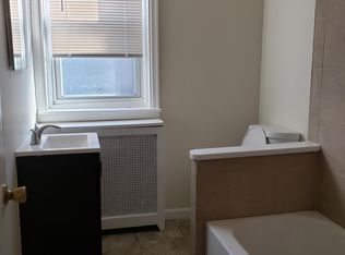 5458 N 5th St, Philadelphia, PA 19120