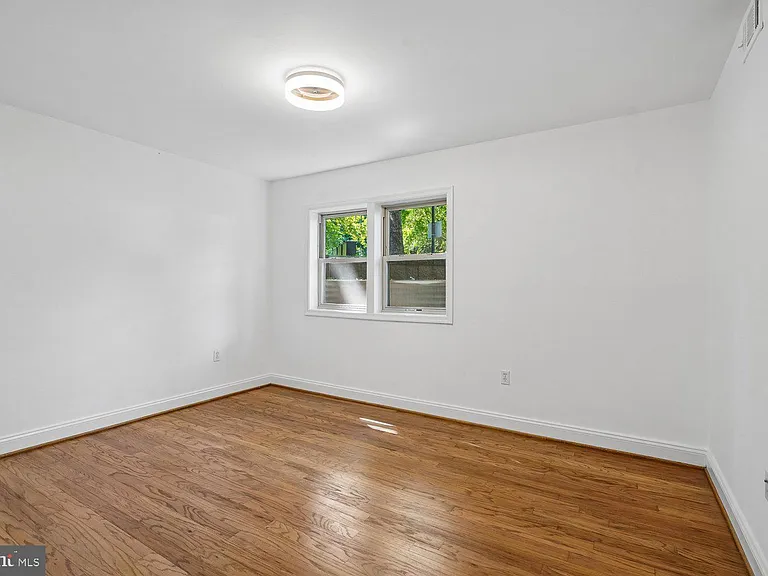 7861 Coddle Harbor Ln #29 — Photo 15