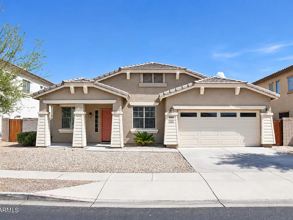 8787 W Gardenia Ave