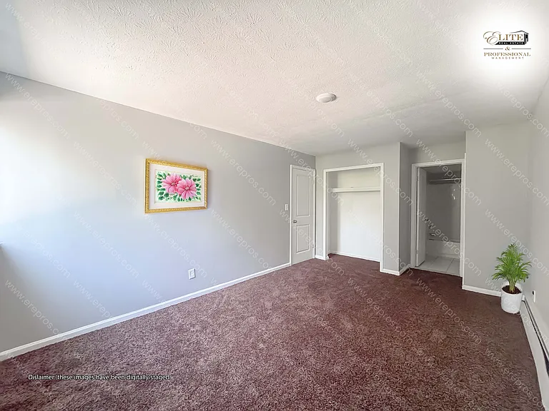 9601 Greenfield Rd — Photo 17