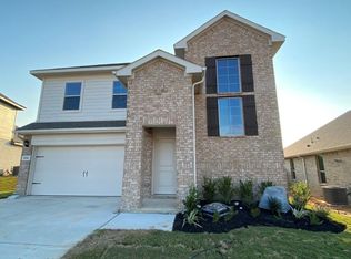 908 Sage Dr, Decatur, TX 76234