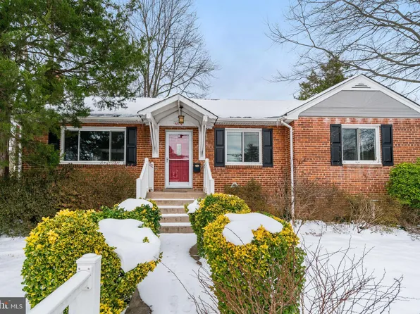 6576 Williamsburg Blvd, Arlington, VA 22213