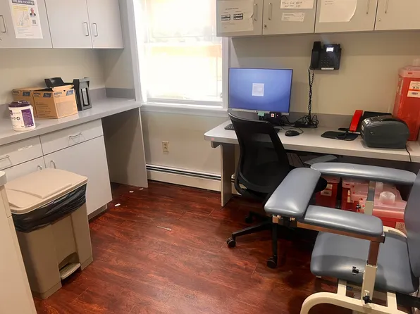 268 Saint Pauls Avenue image 6 of 8