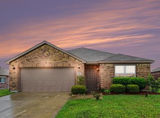 246 Willow Creek Ln, Terrell, TX 75160
