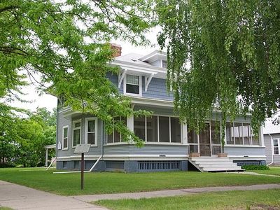 214 N 13th Ave, Forsyth, MT, 59327