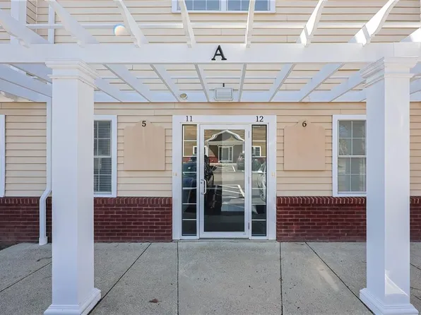 60 Bay Spring Ave Unit A5, Barrington, RI 02806