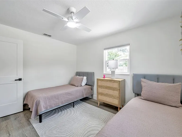 2310 Mary Sue St — Photo 31