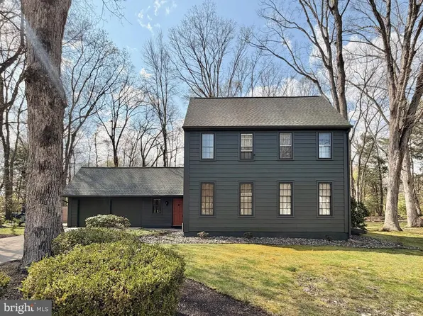20 Doncaster Rd, Cherry Hill, NJ 08003