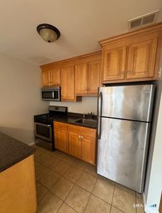 12 Cedar Ct Unit I, East Haven, CT, 06513