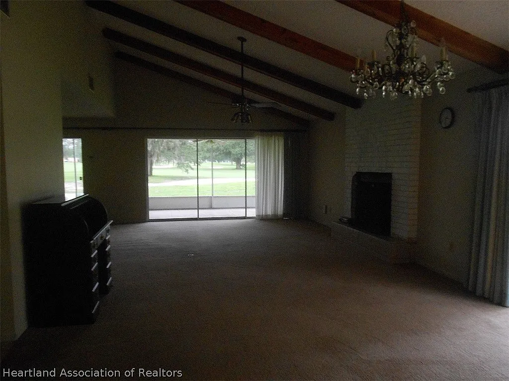 2 bed, 2.0 bath, 2171 sqft, $1,200 — Photo 3