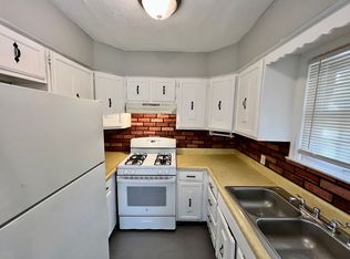 2304 S Hall Rd, Independence, MO 64052