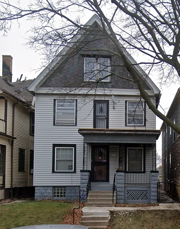 2 bed, 1000 sqft, $1,050 — Photo 1