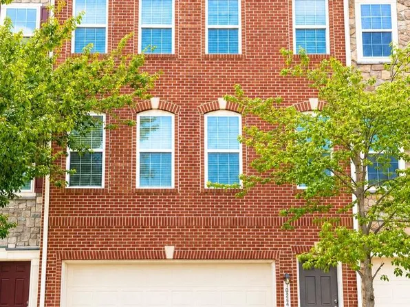 10254 Whitworth Ln, Manassas, VA 20110
