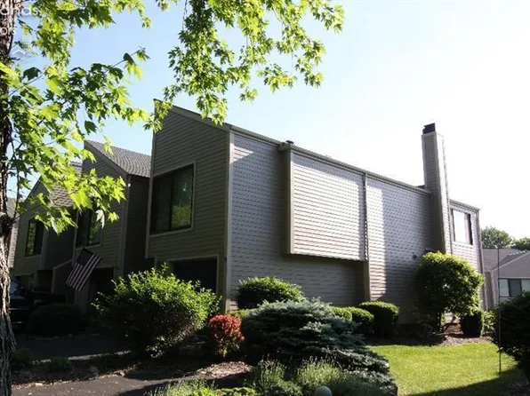 500 Parkside Dr, Lakeside Marblehead, OH 43440