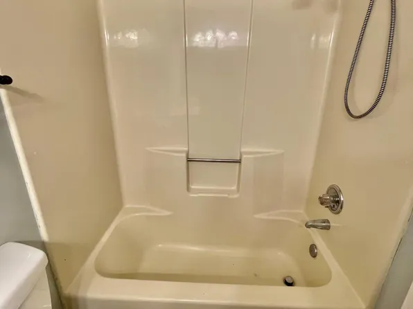 321 Somerset Dr, Warner Robins, GA 31088