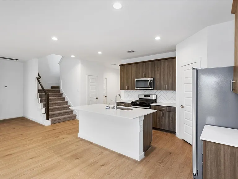 2828 Willow Gulch Way — Photo 5