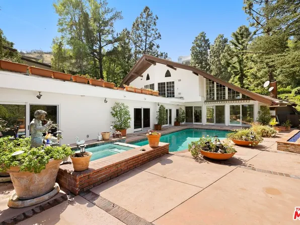 1727 Stone Canyon Rd, Los Angeles, CA 90077